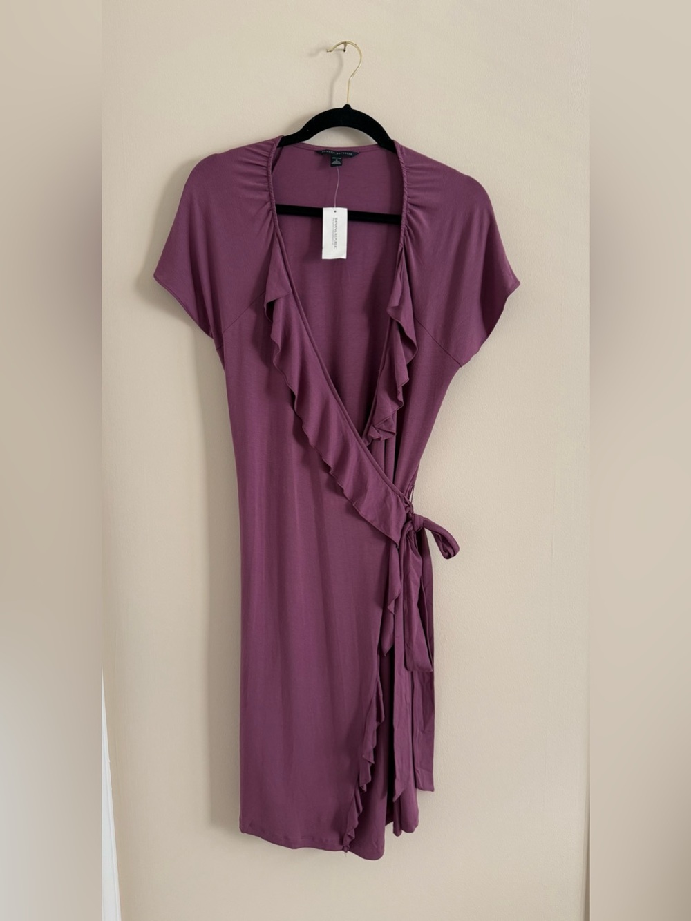 NWT Banana Republic Plum Ruffle Wrap Midi Dress // Women’s Small